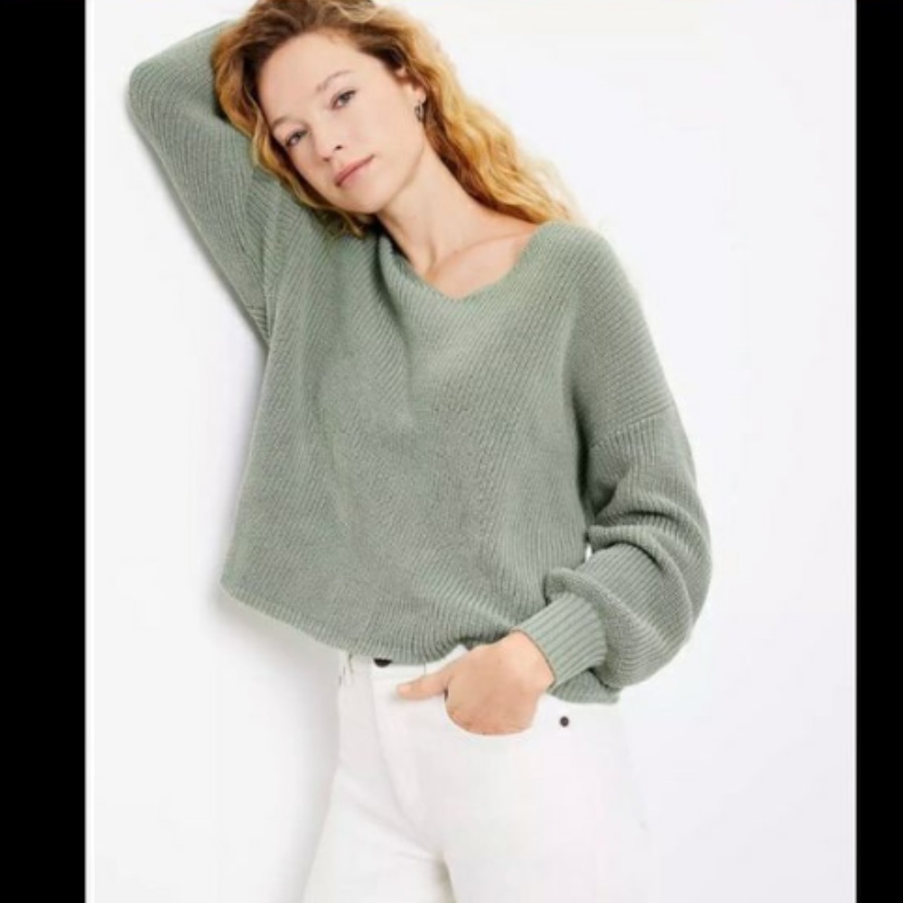 Loft Ribbed V-Neck Sweater